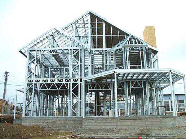 舞钢钢结构建筑的腐蚀问题应该如何预防